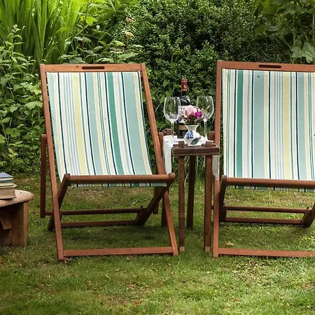 Les Quatre Siecles Bed & Breakfast