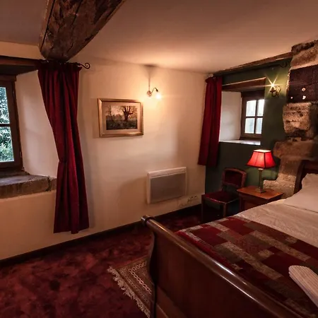 Les Quatre Siecles Bed & Breakfast
