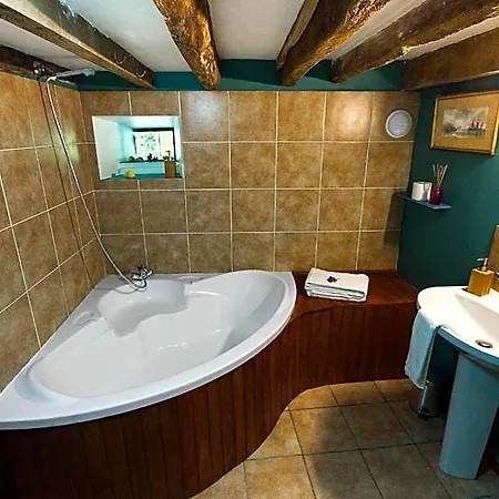Les Quatre Siecles Bed & Breakfast