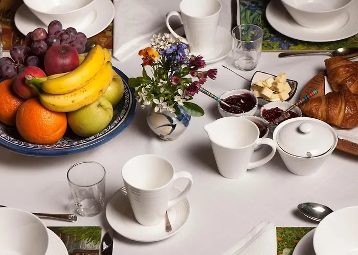 Les Quatre Siècles Bed & Breakfast Herce