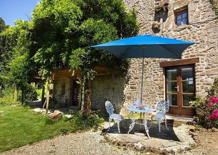 Les Quatre Siecles Bed & Breakfast