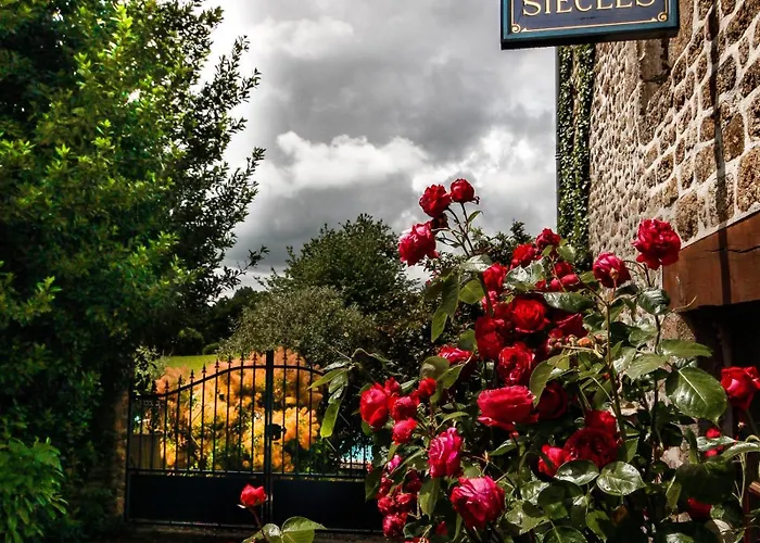 Les Quatre Siècles Bed & Breakfast 3*